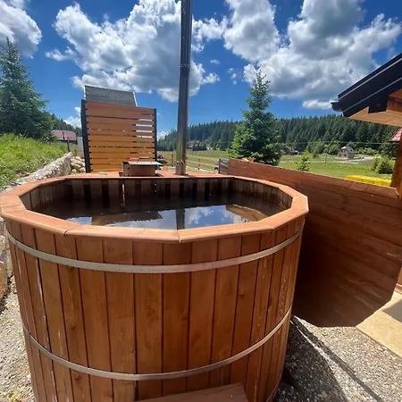 Vikendica Kraljica Planina Case de vacanță